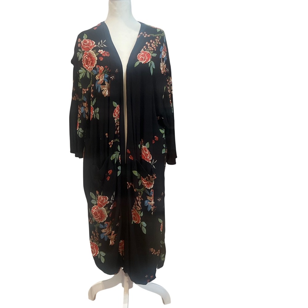 Dress Forum Floral Duster Cardigan‎ Open Front Medium Black Roses